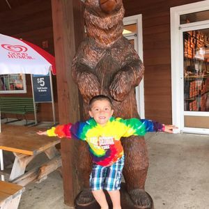 Meet your Posher, Brandy